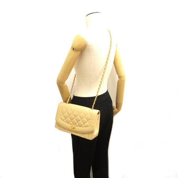 CHANEL Matelasse Diana Chain Shoulder Bag, Lambskin (Sheepskin), Women's, Beige - Picture 6 of 11
